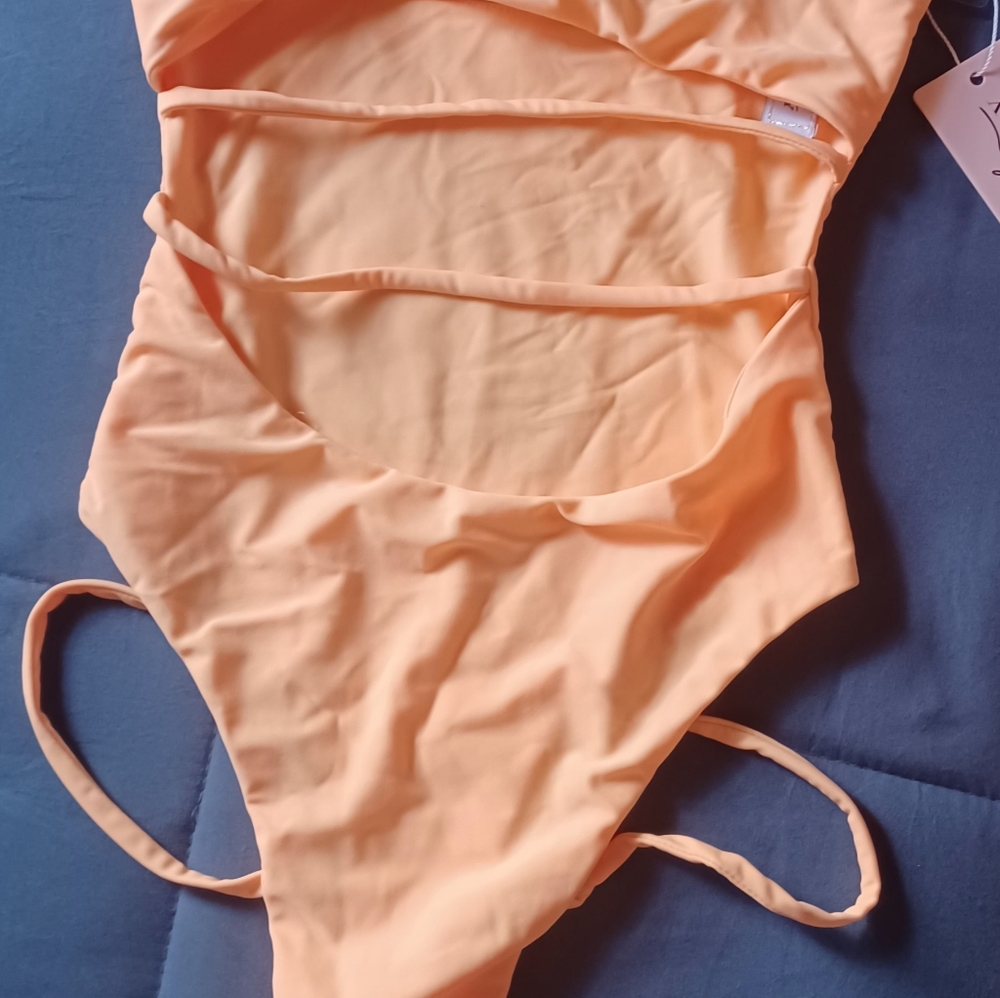 Bathing suit